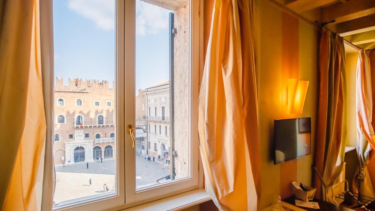 Domus Nova Palace - Italian Homing Gasthof Verona