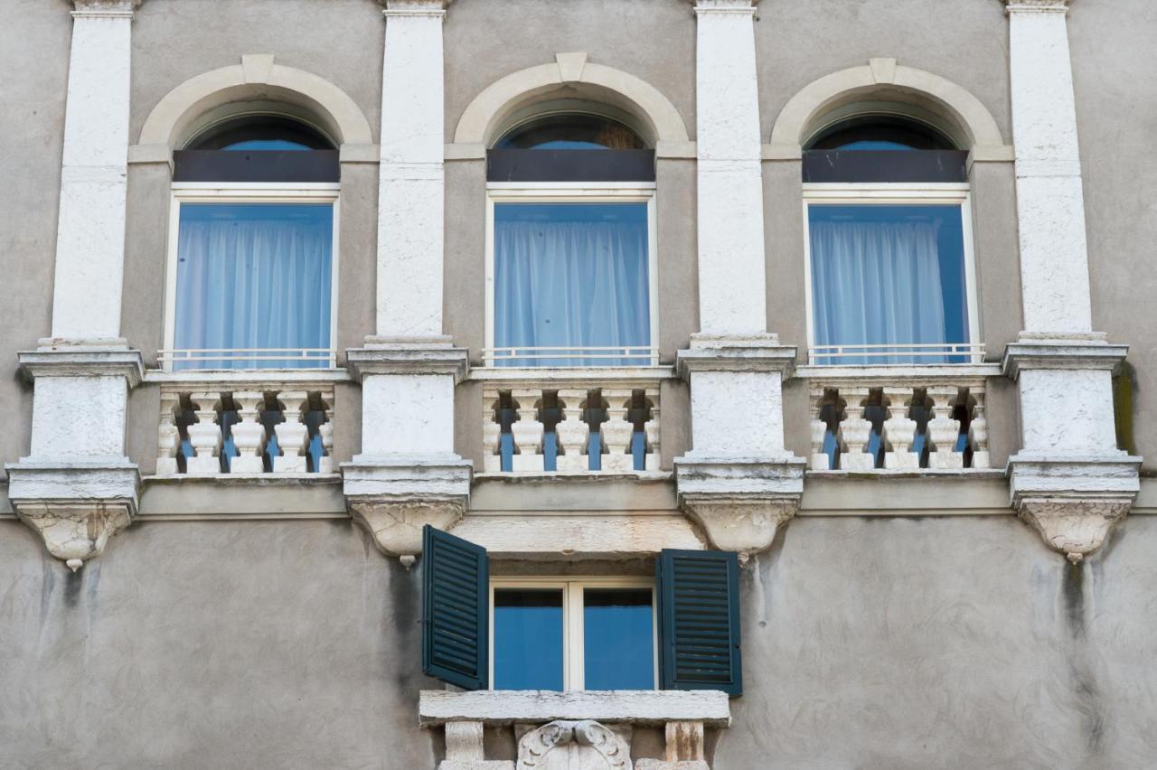 Domus Nova Palace - Italian Homing