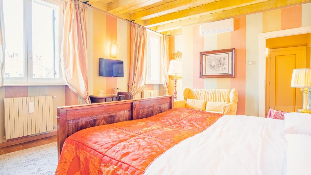 Domus Nova Palace - Italian Homing 2* Verona