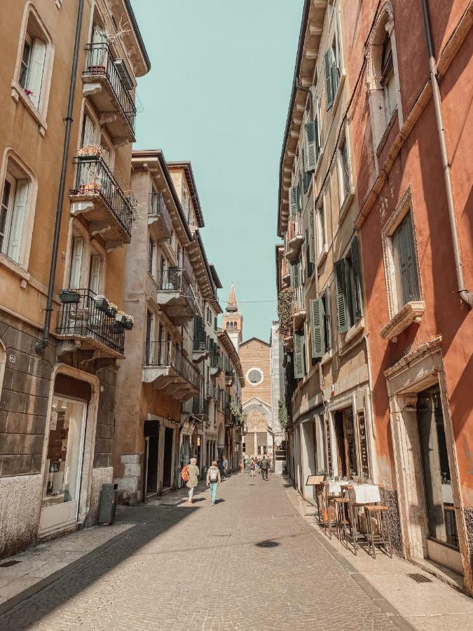 Domus Nova Palace - Italian Homing Pensión Verona